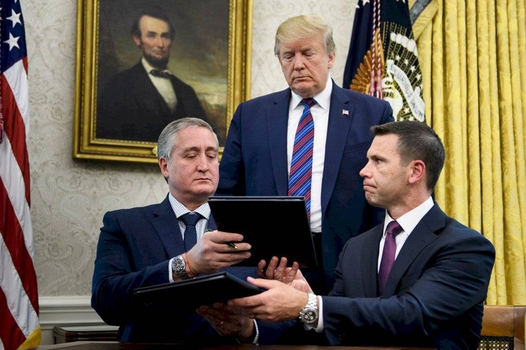 Guatemala firma acuerdo con EE. UU.