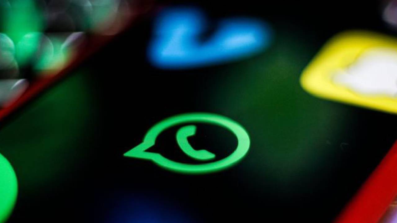 WhatsApp Cuidado: Una supuesta actualización de Whatsapp oculta un virus que espía todo lo que haces en tu celular
