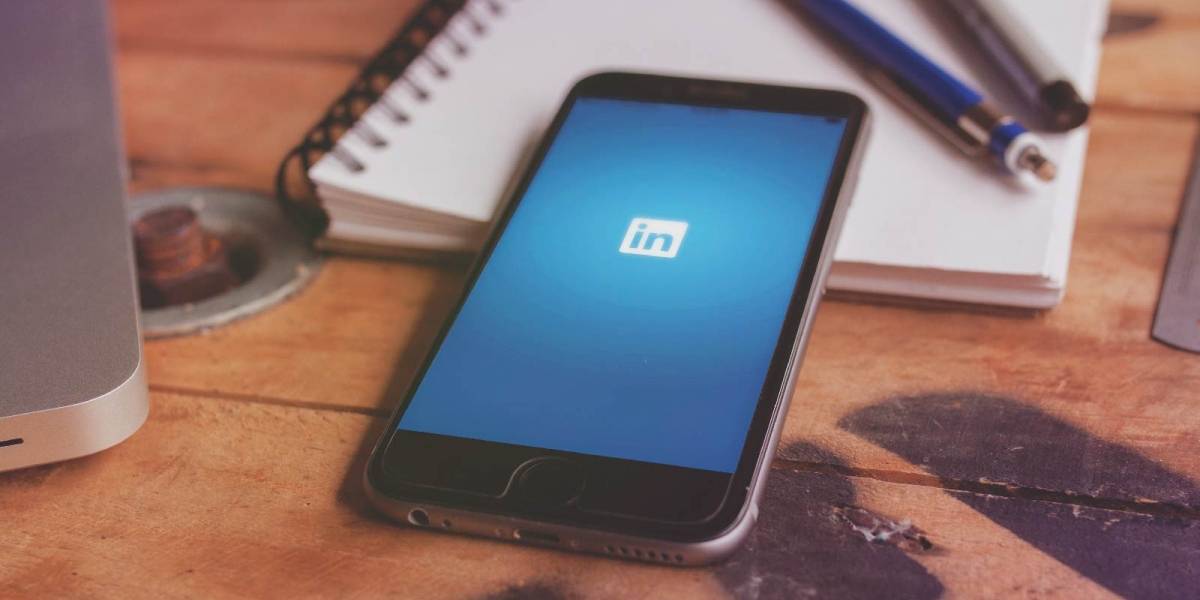 Curioso bug de LinkedIn permitía postear empleos falsos a nombre de empresas