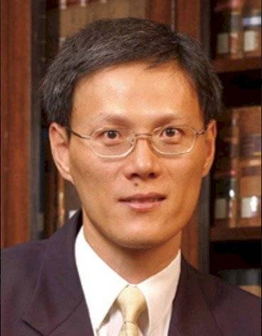 Prof Lin Feng Director del Centro de Educación Judicial e Investigación Universidad de la ciudad de Hong Kong