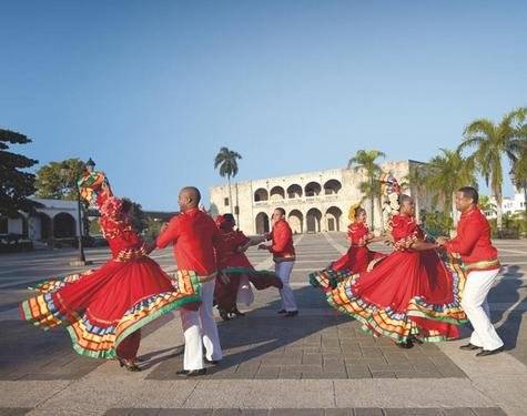 Fiesta y teatro