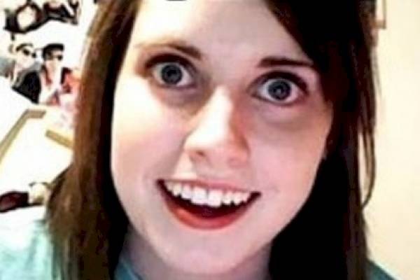 La desgarradora historia de la joven del meme "novia psicópata"