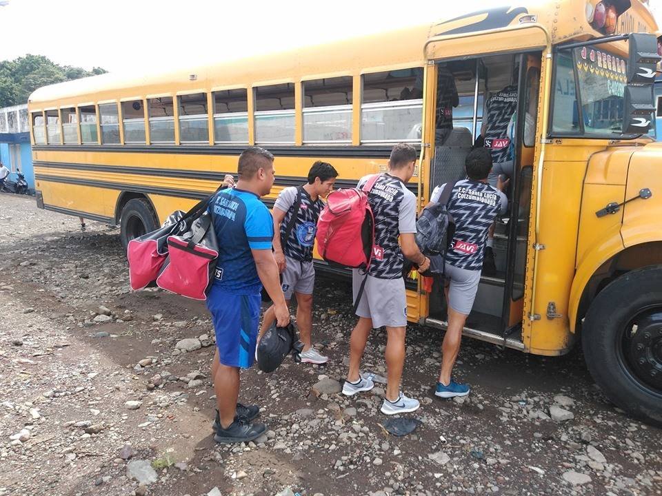 Autobús de Santa Lucía Cotzumalguapa
