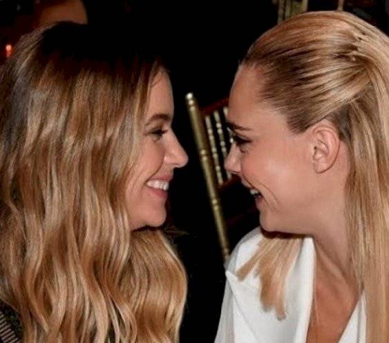 Cara Delevingne y Ashley Benson