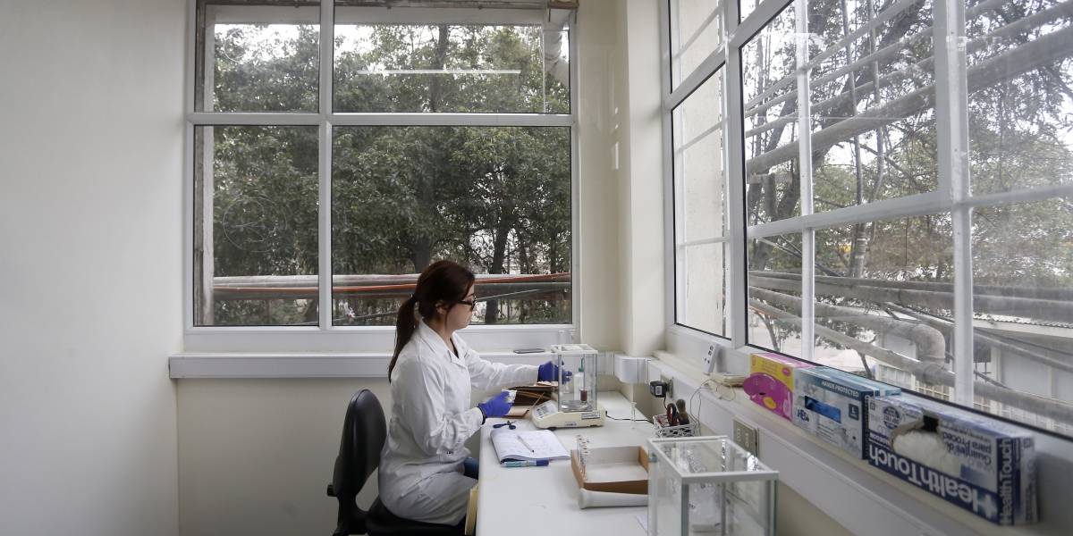 Conicyt en picada contra Ministerio de CyT: No se puede sostener una nueva institucionalidad sobre la explotación laboral