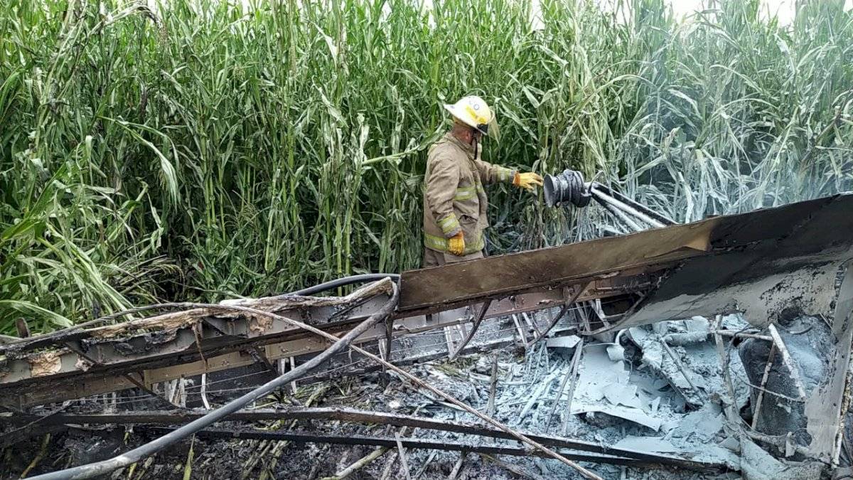 Avioneta se desploma en Tototlán, colisionó con unos cables