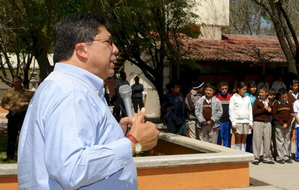 Ex secretario de Educación de Jalisco detenido por peculado