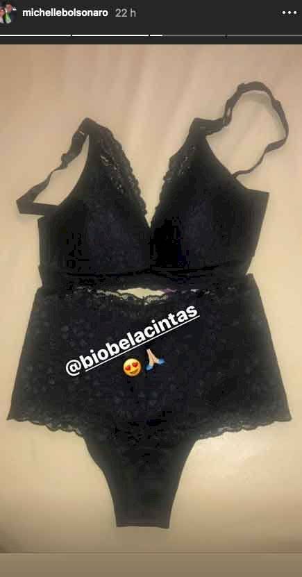 Michelle Bolsonaro faz recebido de lingerie