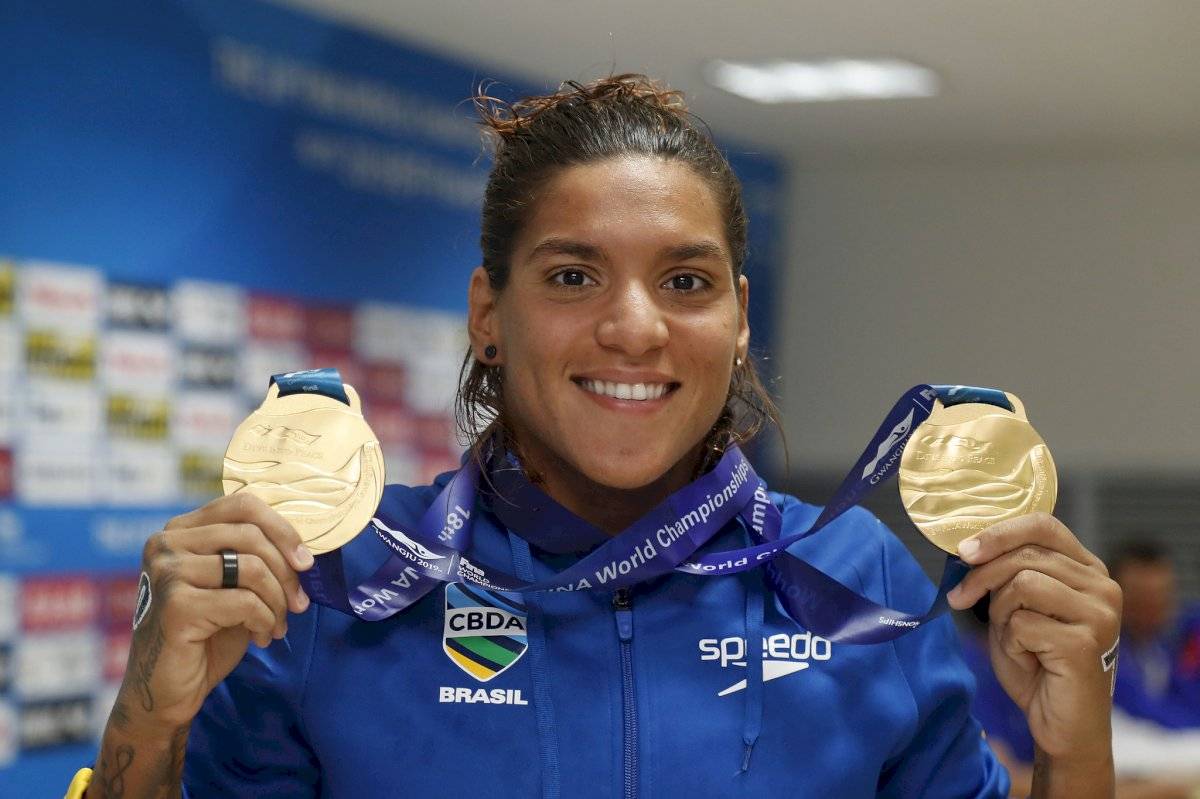 Ana Marcela Cunha