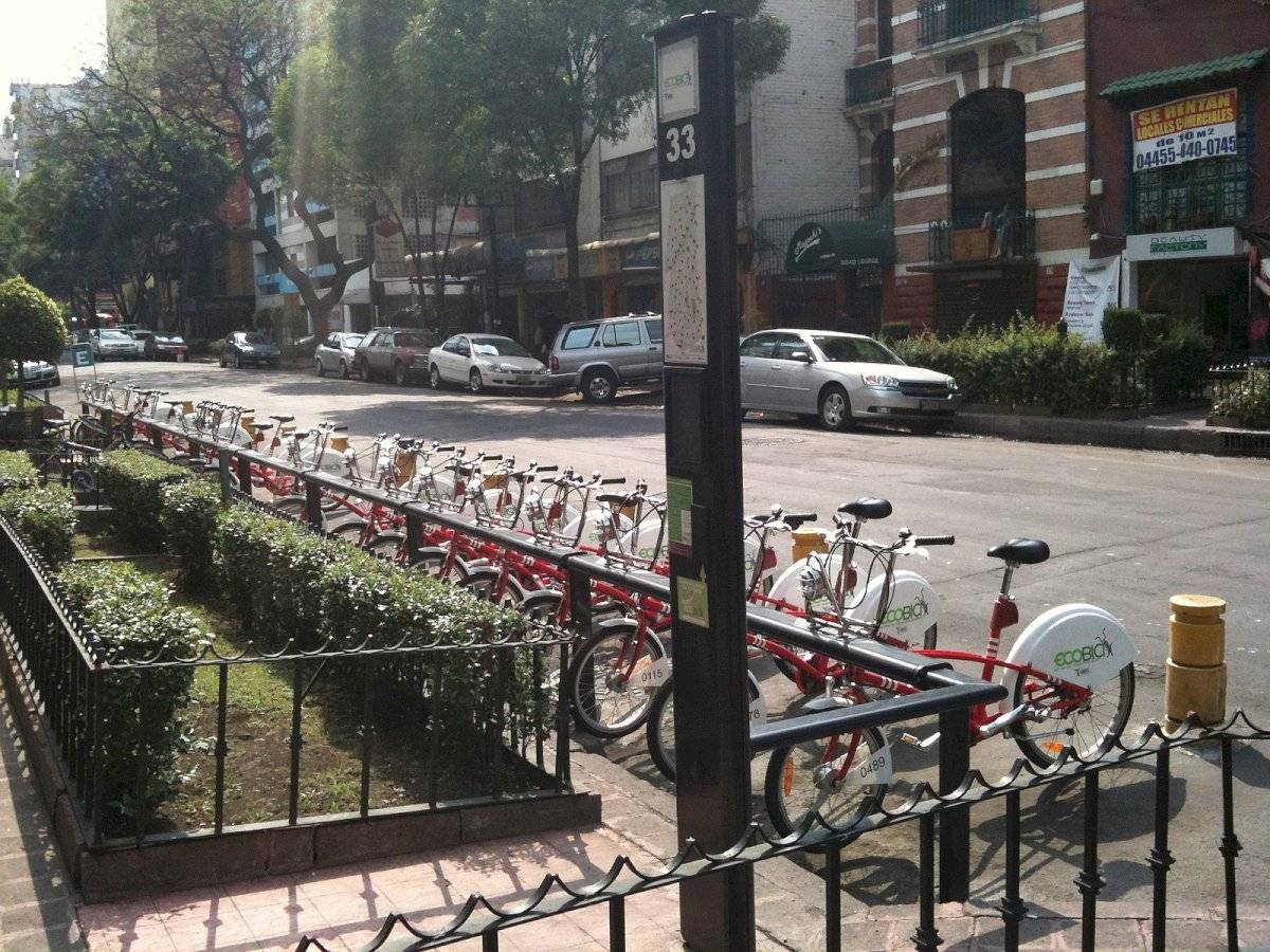 bicicletashipste-001bb3c63a3eb4375c766d205ce0602c.jpg