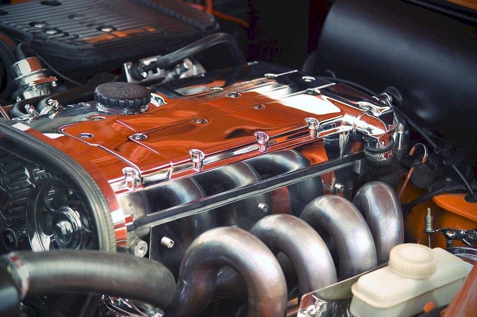 motor4-41a34a4bcf847538f18025ec3367c28e.jpg