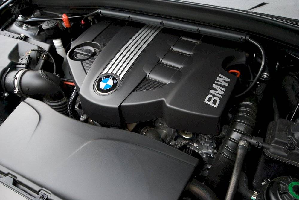 motorbmw-a82e7a78b3b474faff3787d101efeb78.jpg