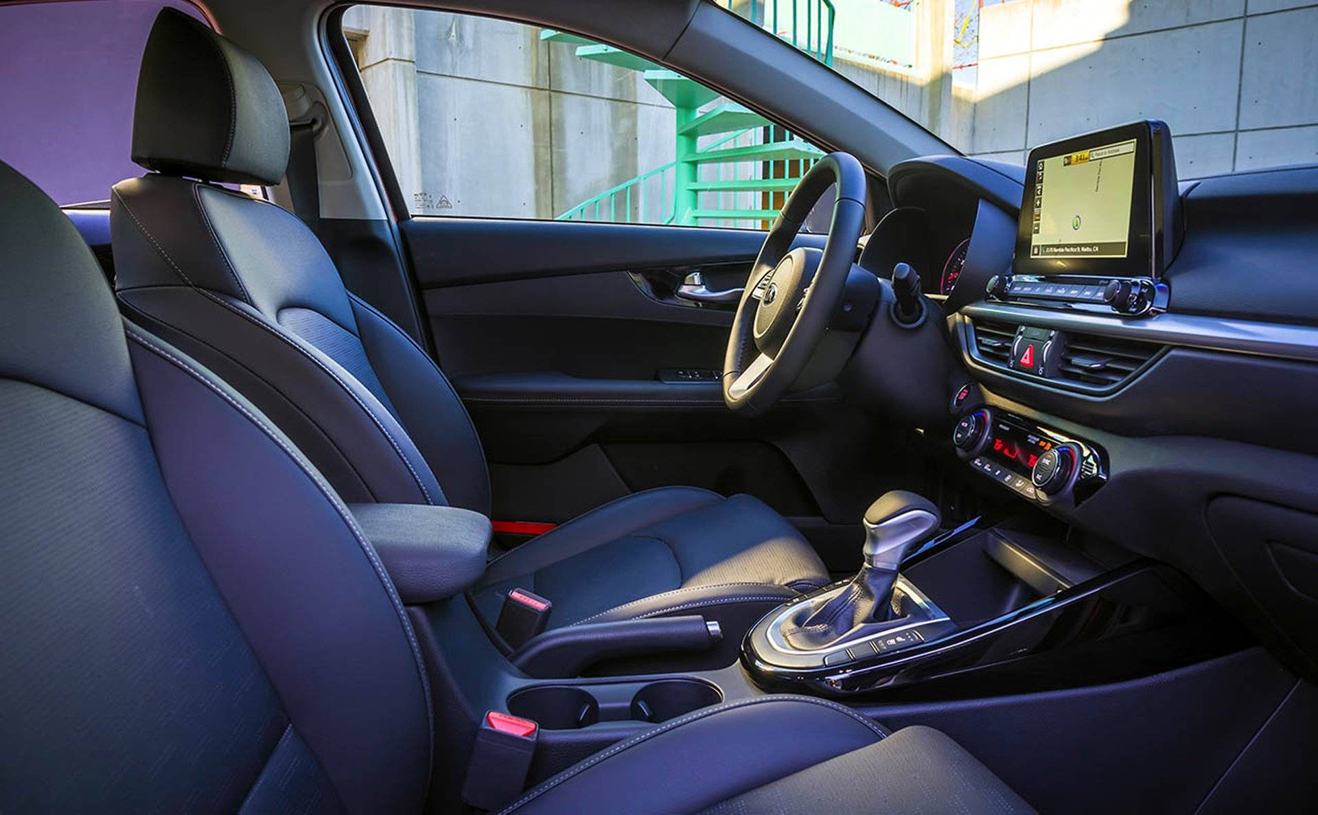 Aplicación de KIA ahora permitirá saber todo de tu auto, ¡e incluso