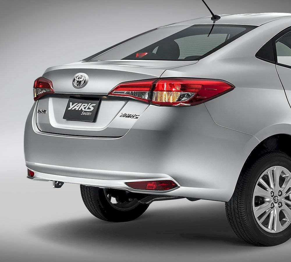 1yarissedan18ext-694dbdeae40a92ce009a130ece1d0e87.jpg