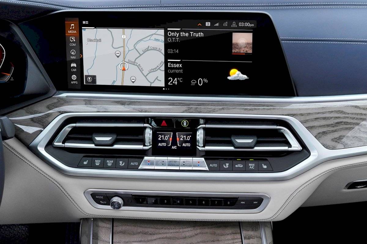 BMW-X7-2020