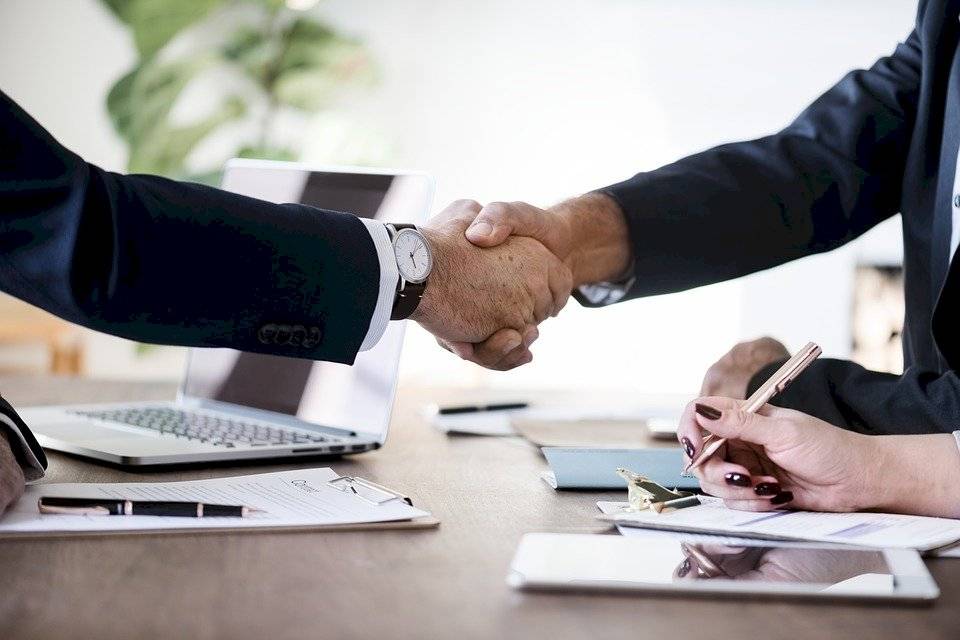 business31672959-e098fb56a1f6c8376eaefd71830f9389.jpg