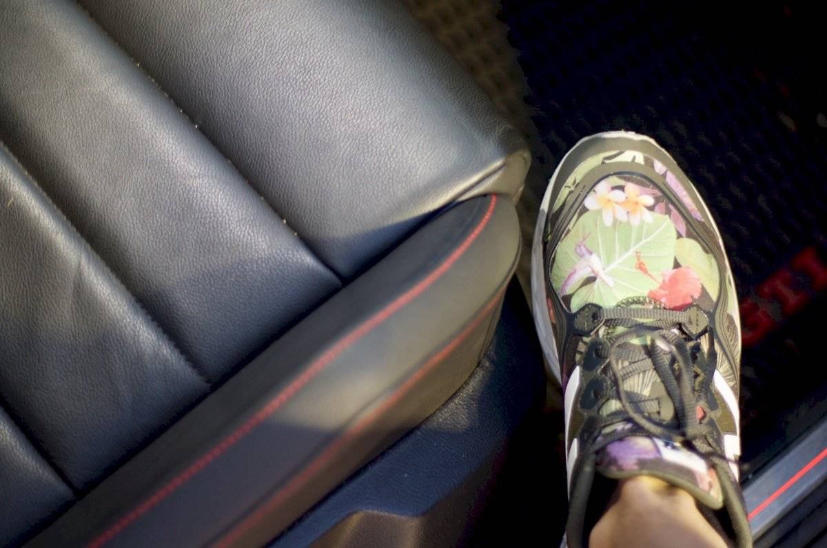 carhawaiianshoes-74571969a765e2bb0827139584a2ae02.jpg