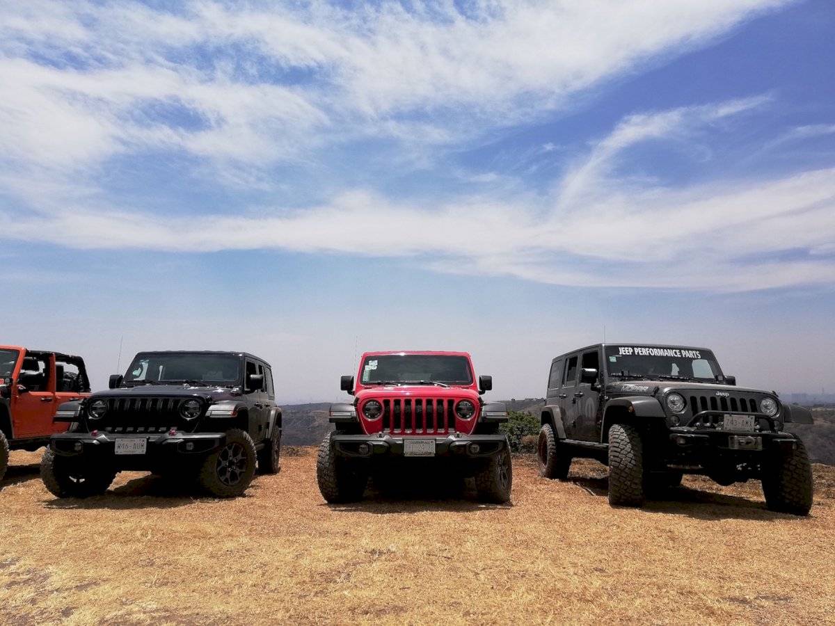 jeepymopar3copia-eb1b616a7e1c7320cd8629b91daeb199.jpg