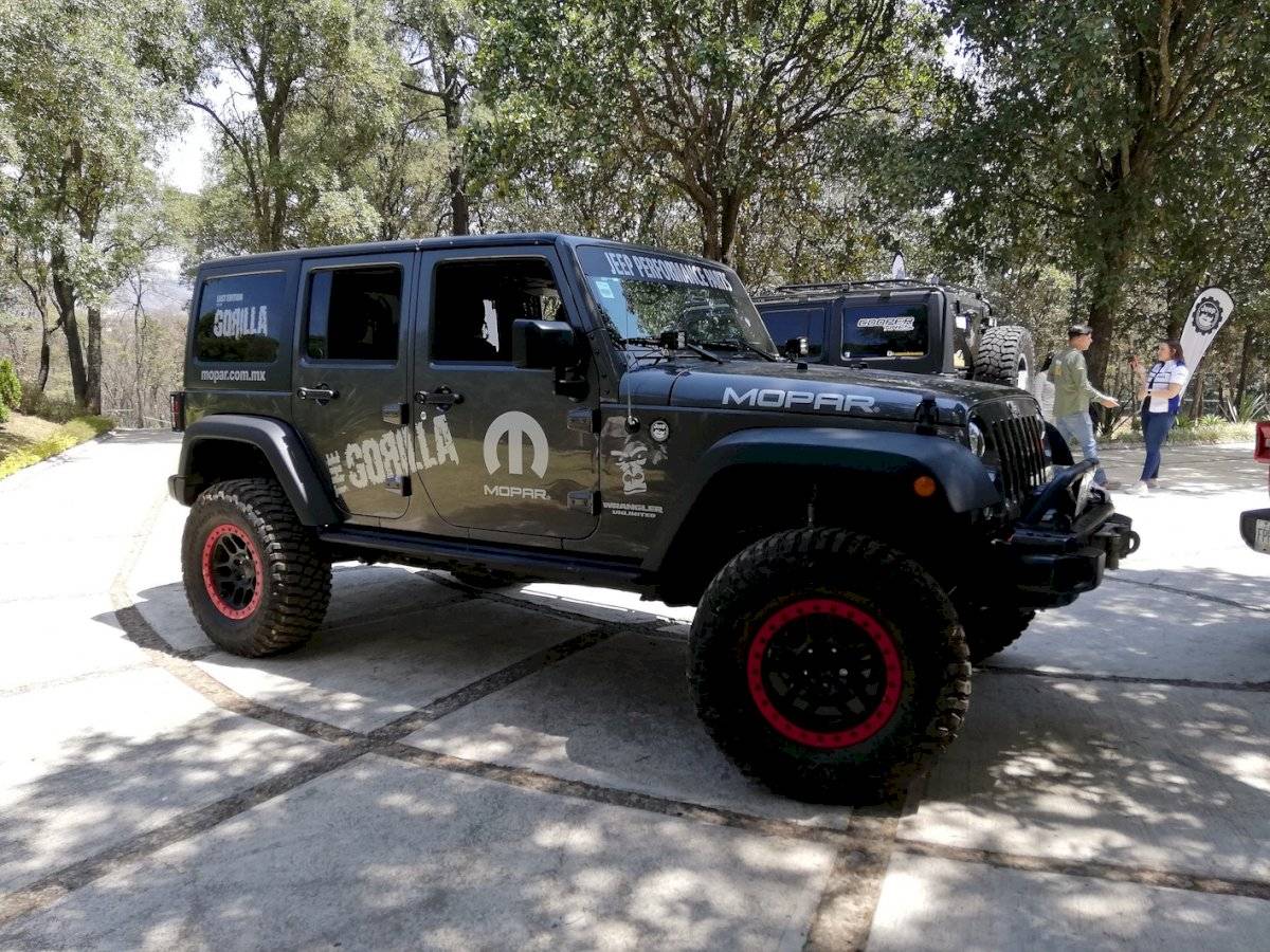 jeepymopar5copia-eb956864f71f1e2a6ad3ae25f6bcac10.jpg