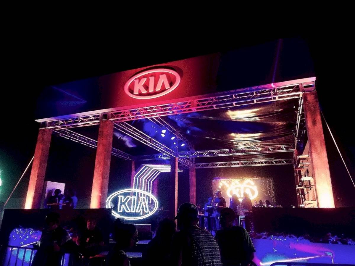 kiacorona8copia-0a55a421a3d5fd1ec354d986ec7ead1d.jpg