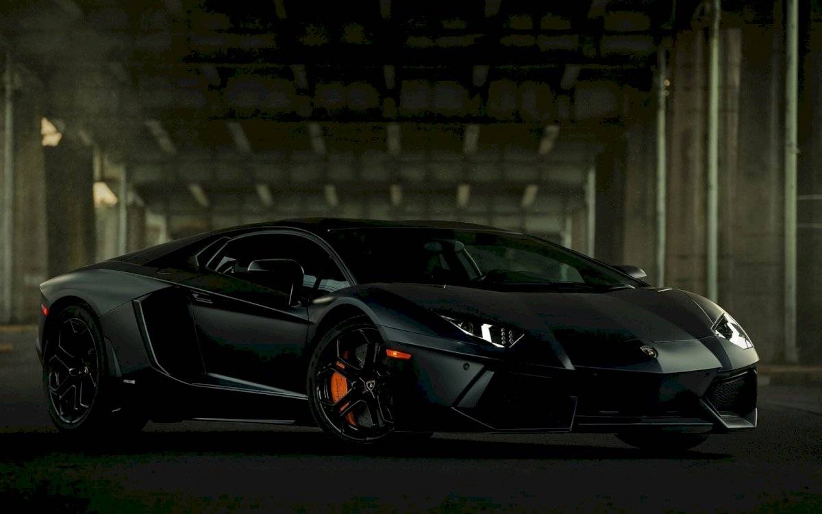 lamborghiniavent-eb29ae07a75dee2caf306f547916c6d1.jpg