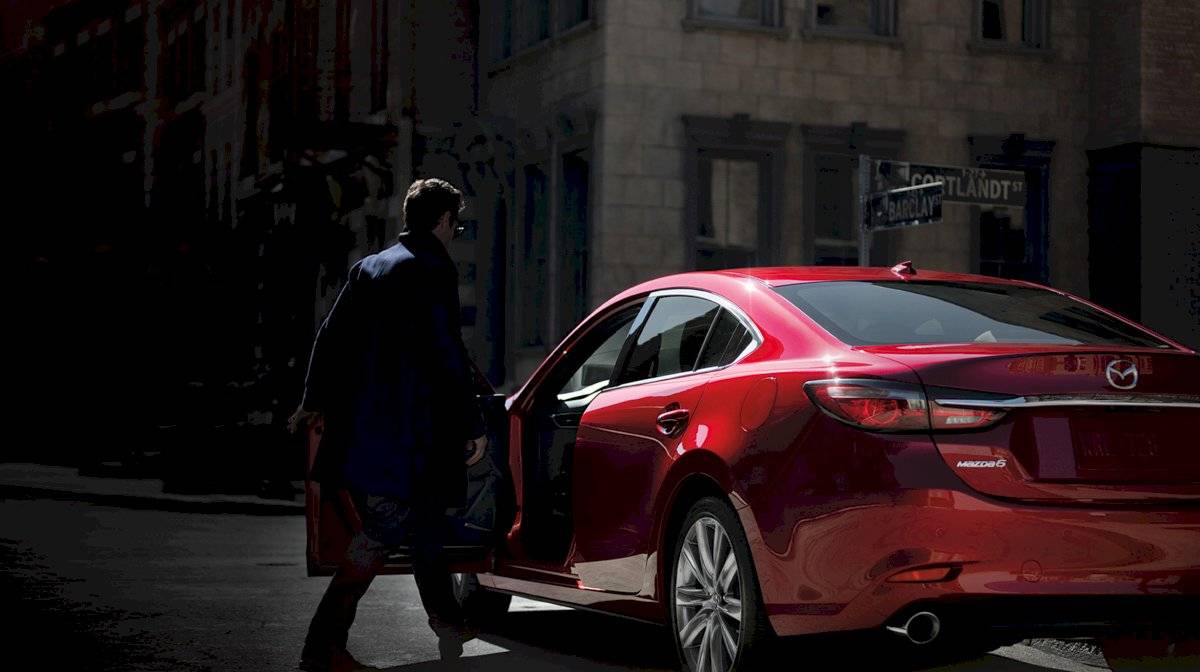 mazda6galeria7-721e5fd7c1bd047a2ade1d2d2b791e7d.jpg