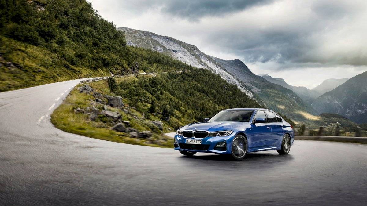 bmwserie3202034-1076b87e1420e3007756786f2cf03ecf.jpg