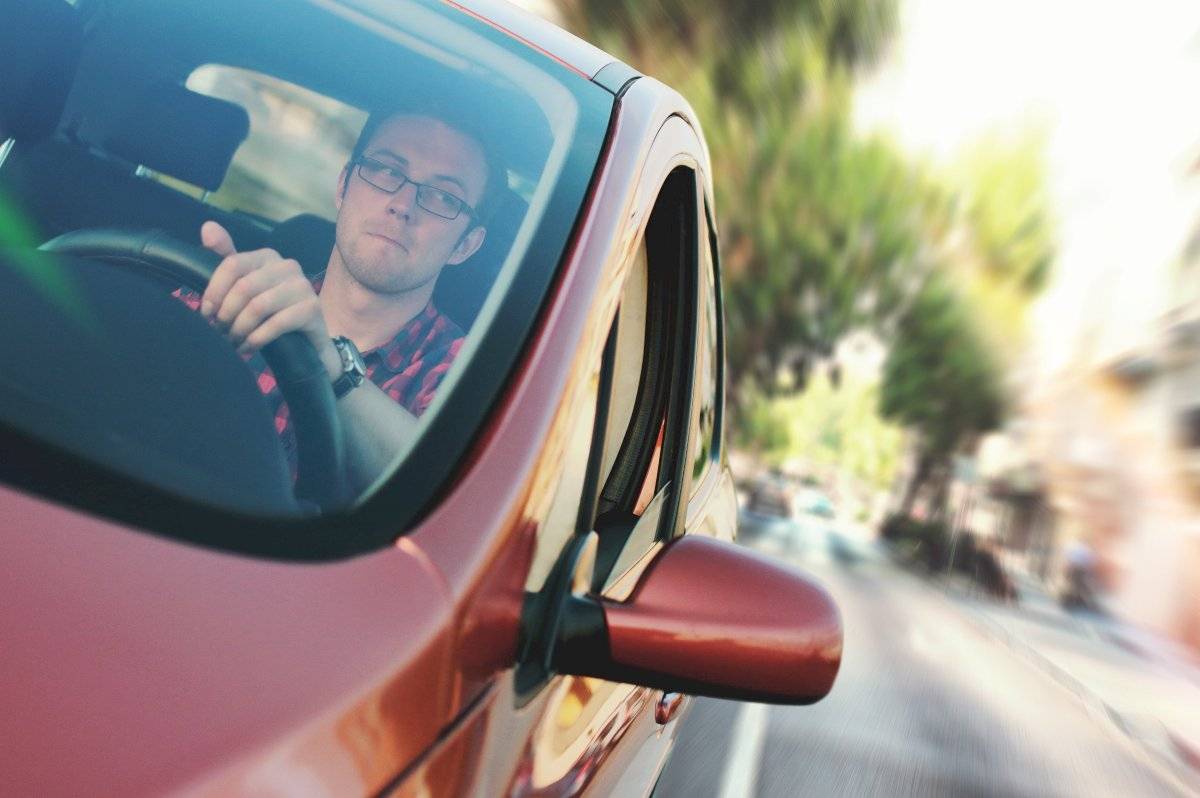 Detecta los puntos ciegos del auto
