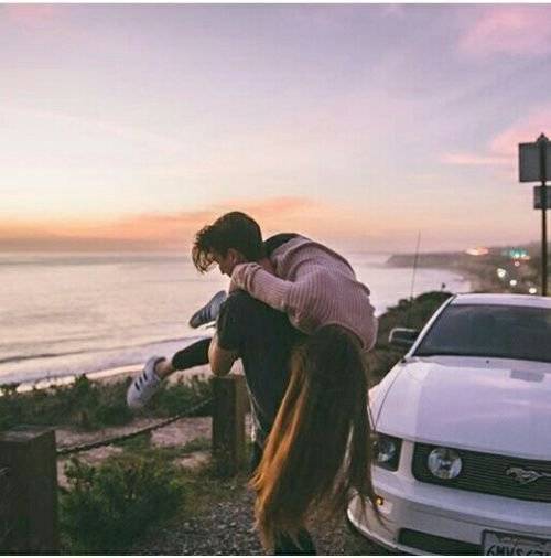 pareja auto