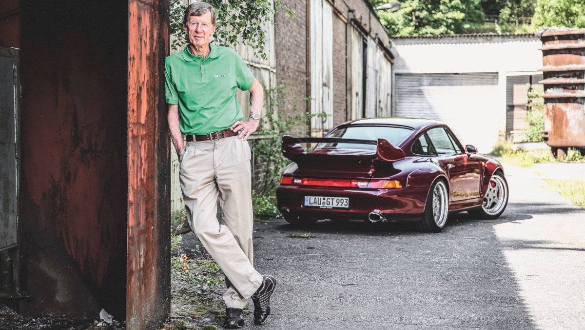 porschefundadorw-bdbf2ec6955a696b377cab79934b87fb.jpg