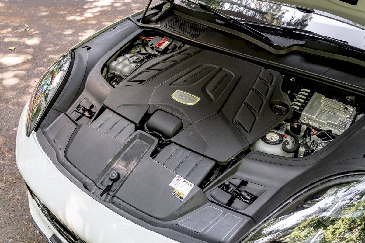 porscheturbosehy-5213dfab267b05066bb6369faa3be9ff.jpg