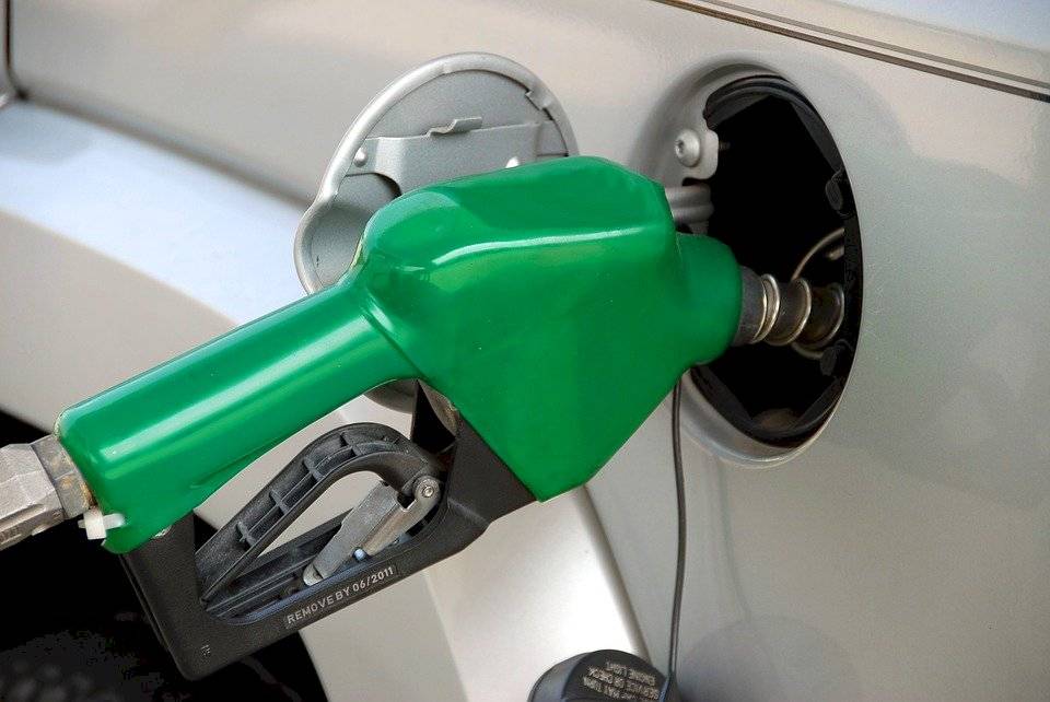 pumpinggas163163-dbccc0b95dd57ef10efaac0edb437653.jpg