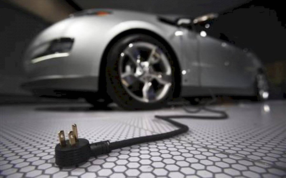 reuterscocheelec-16f016b9652a102ee98e0bad5d1d6a6f.jpg