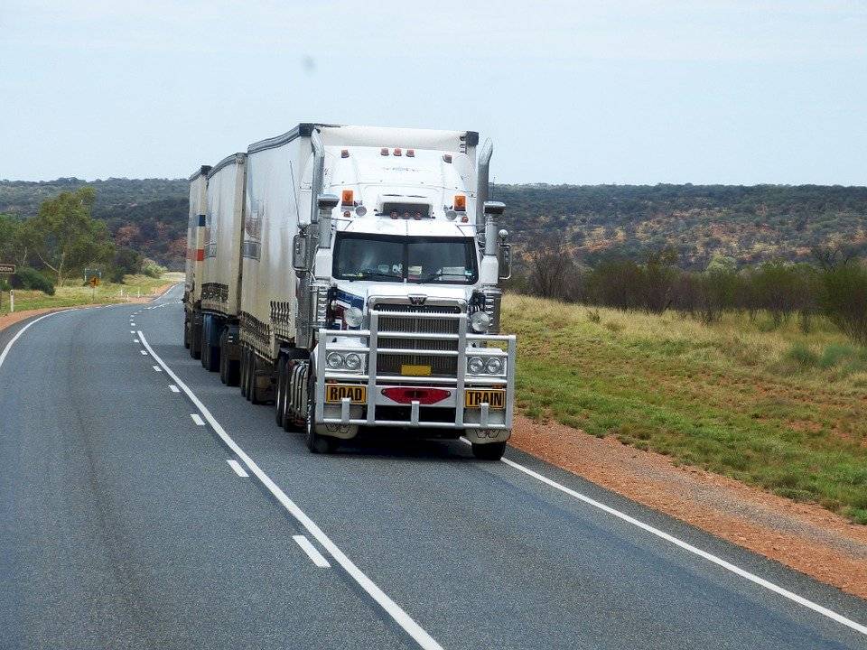 semitrailers5345-421525c15adfe9e8a0d688047c89d2fd.jpg