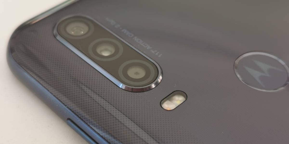 Ya está disponible el Motorola One Action en Colombia, el celular que cambia cómo grabas tus videos