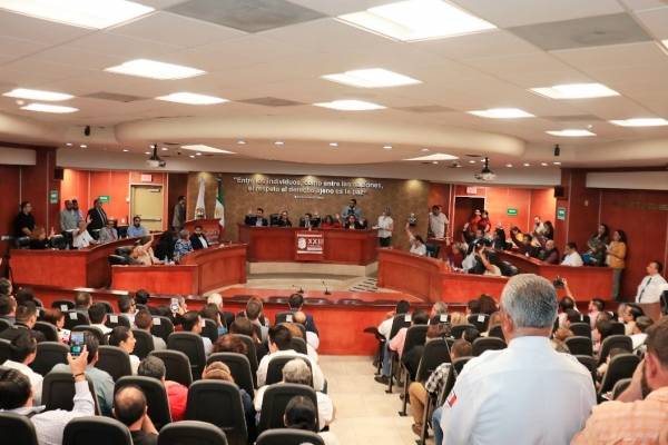 Resultado de imagen para APRUEBA CONGRESO DE B.C. CONSULTA PARA LEY BONILLA