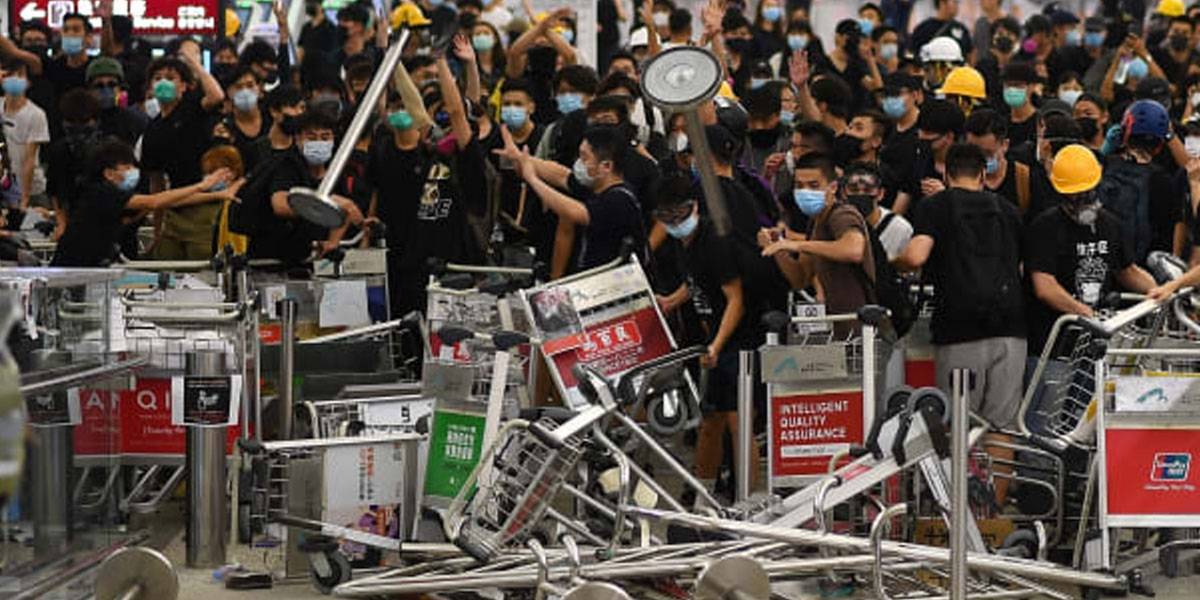 En Hong Kong buscan prohibir acceso a Internet para detener las protestas