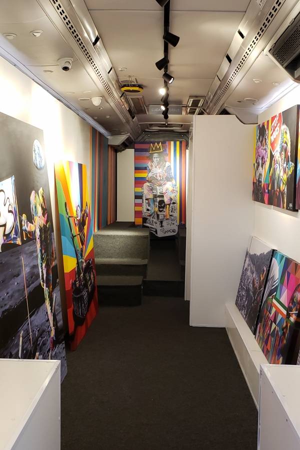 Eduardo Kobra ônibus