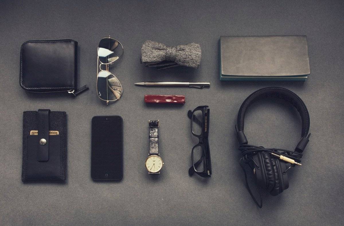 gadgets336635128-b7cecc547f1f195cfbdce105f680439d.jpg