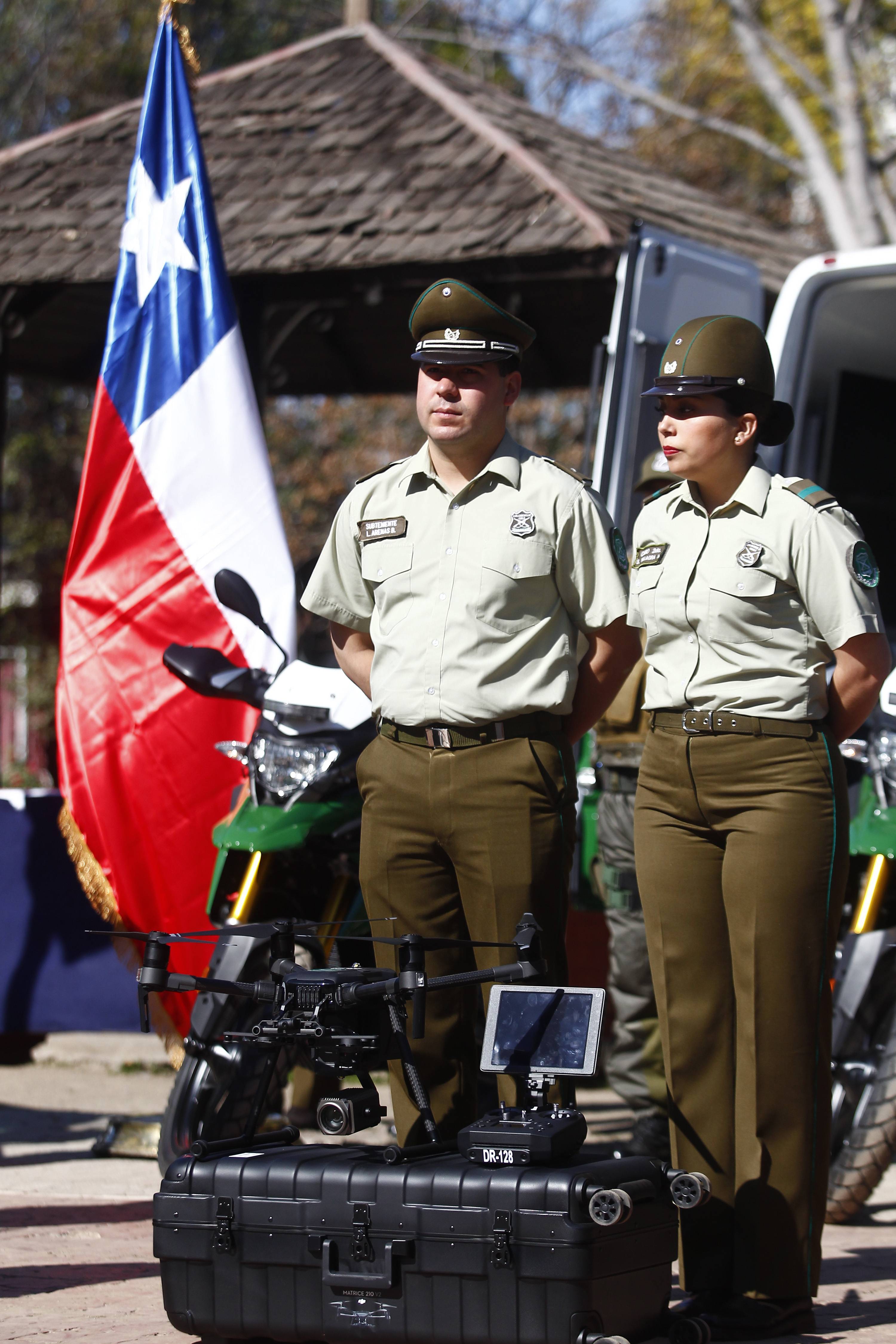 Carabineros de Chile creó fichas de diversos líderes sociales para vigilarlos constantemente Carabineros de Chile creó fichas de diversos líderes sociales para vigilarlos constantemente