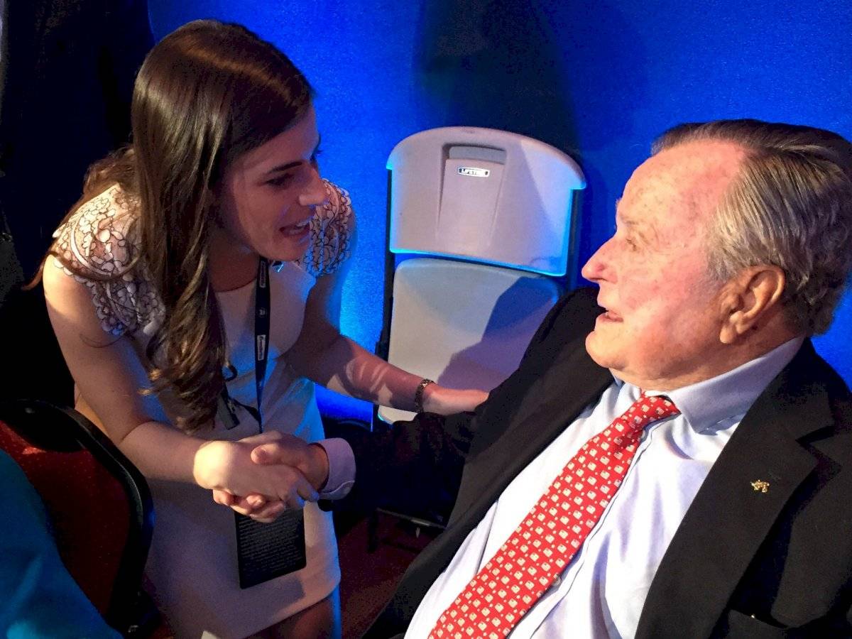 Con el presidente George H.W. Bush
