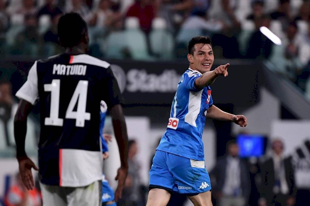 Hirving Lozano anota con el Napoli