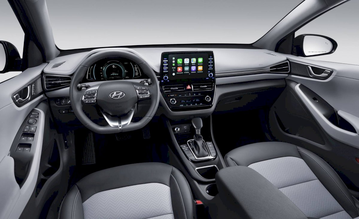 Hyundai Ioniq.