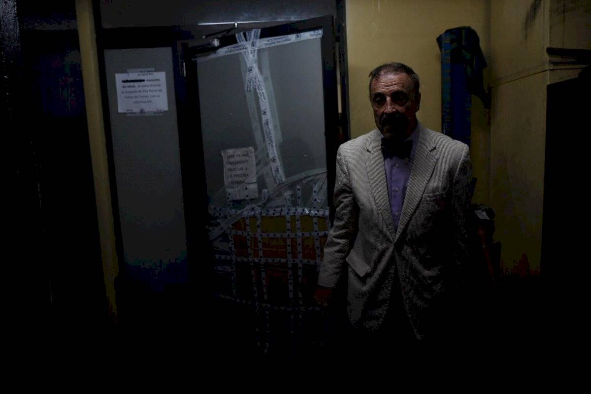 “Fue una captura prematura”, dice Linares Beltranena tras reunirse con Sandra Torres en tribunales