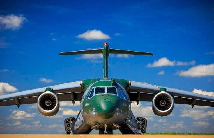 KC-390