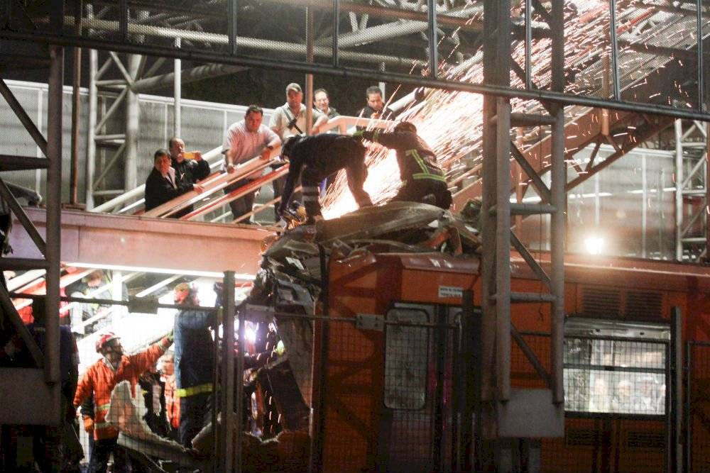 Choque de trenes en el Metro Oceanía