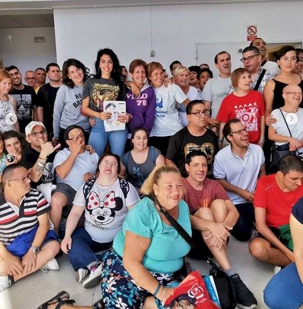 Georgina Rodríguez Fundación Esfera Síndrome de Down