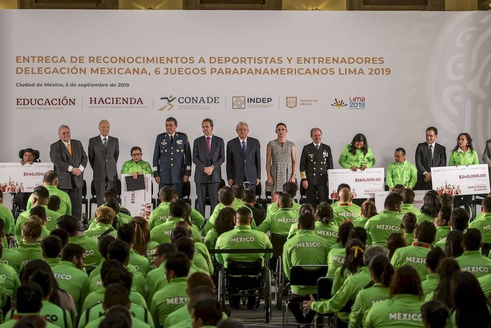 Parapanamericanos