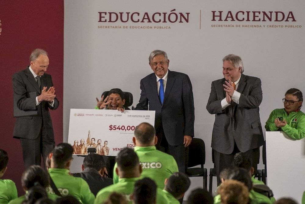 Parapanamericanos