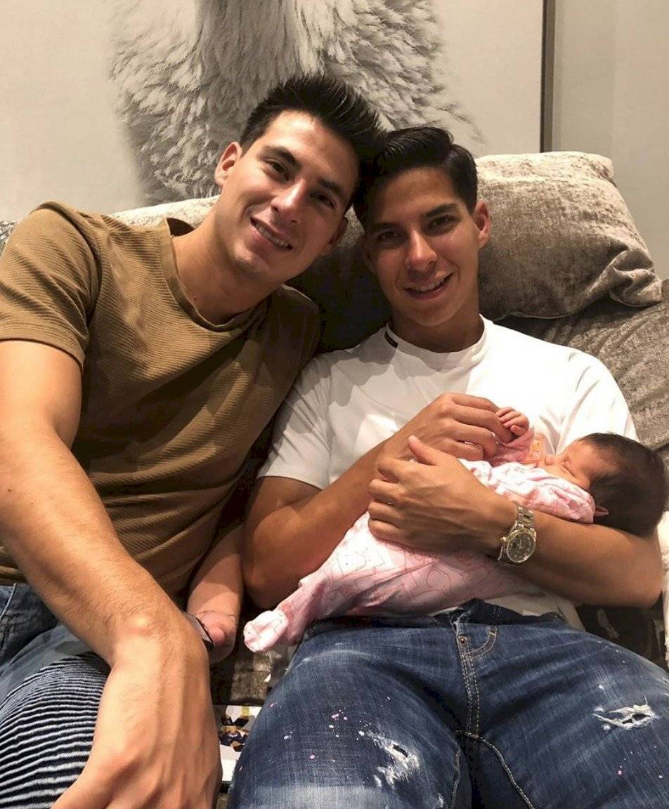 Mauro y Diego Lainez